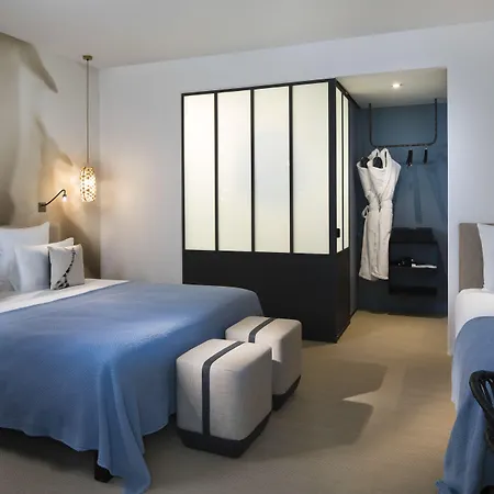 Les Deux Girafes Hotel 4*