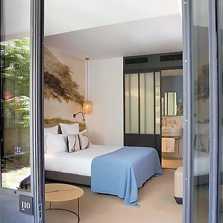 Les Deux Girafes Hotel París