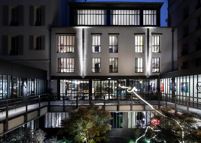 Les Deux Girafes Hotel 4*