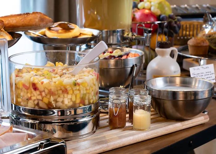 Les Deux Girafes Hotel 4*