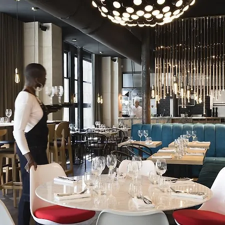 Les Deux Girafes Hotel 4*